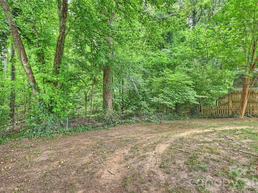 12048 Brownestone View Drive, Charlotte, NC 28269.  MLS# CAR4390682, YatesRealty ID 29500. 