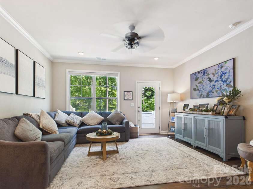 7880 Iron Road, Sherrills Ford, NC 28673.  MLS# CAR4390422, YatesRealty ID 29501. Nice open concept