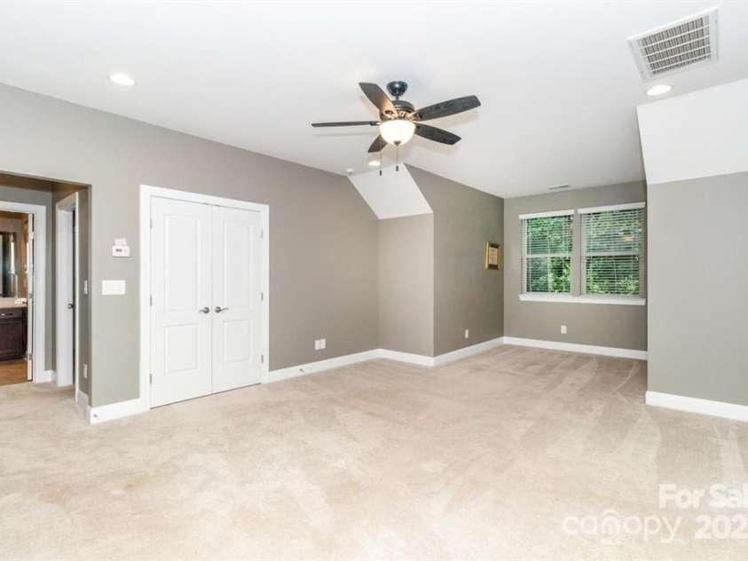 4012 Crismark Drive, Indian Trail, NC 28079.  MLS# CAR4331628, YatesRealty ID 29502. 