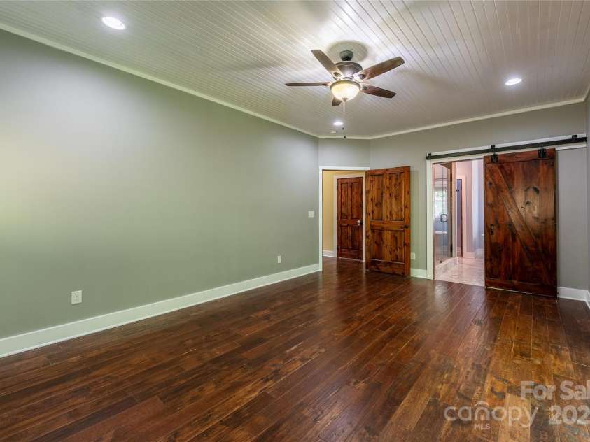 259 Palmer Drive, Boone, NC 28607.  MLS# CAR4282006, YatesRealty ID 29503. 