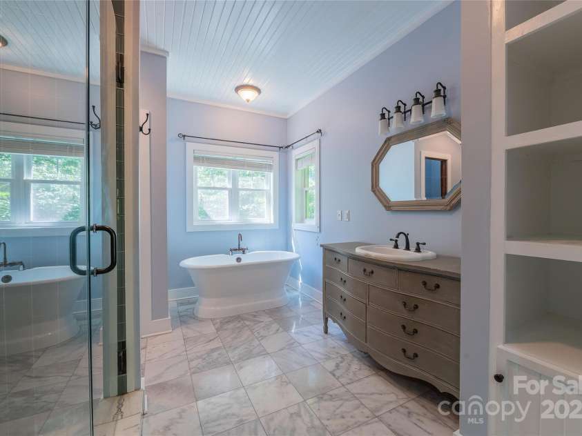 259 Palmer Drive, Boone, NC 28607.  MLS# CAR4282006, YatesRealty ID 29503. 