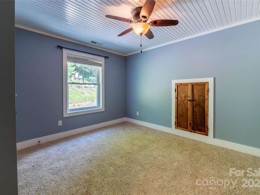 259 Palmer Drive, Boone, NC 28607.  MLS# CAR4282006, YatesRealty ID 29503. 