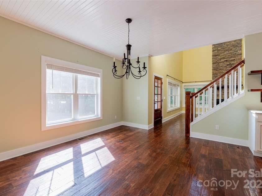 259 Palmer Drive, Boone, NC 28607.  MLS# CAR4282006, YatesRealty ID 29503. 