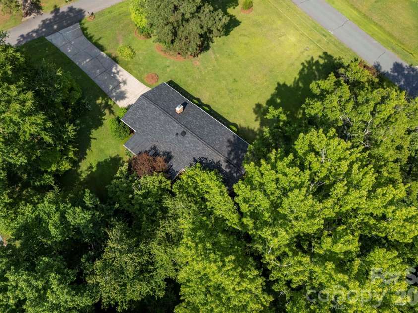 3701 Bellevue Terrace, Gastonia, NC 28056.  MLS# CAR4390638, YatesRealty ID 29503. 