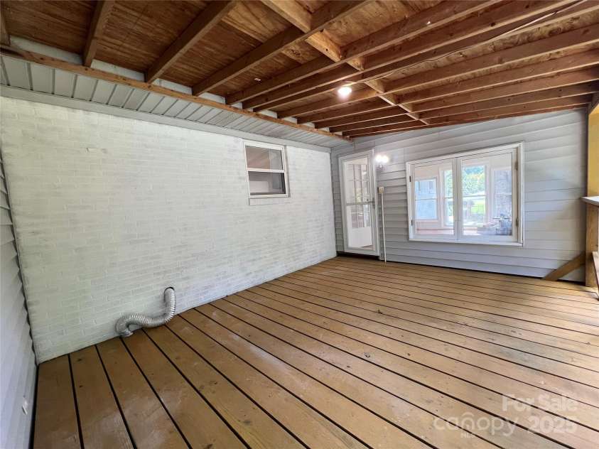 136 Haywood Terrace, Gastonia, NC 28056.  MLS# CAR4283548, YatesRealty ID 29505. 