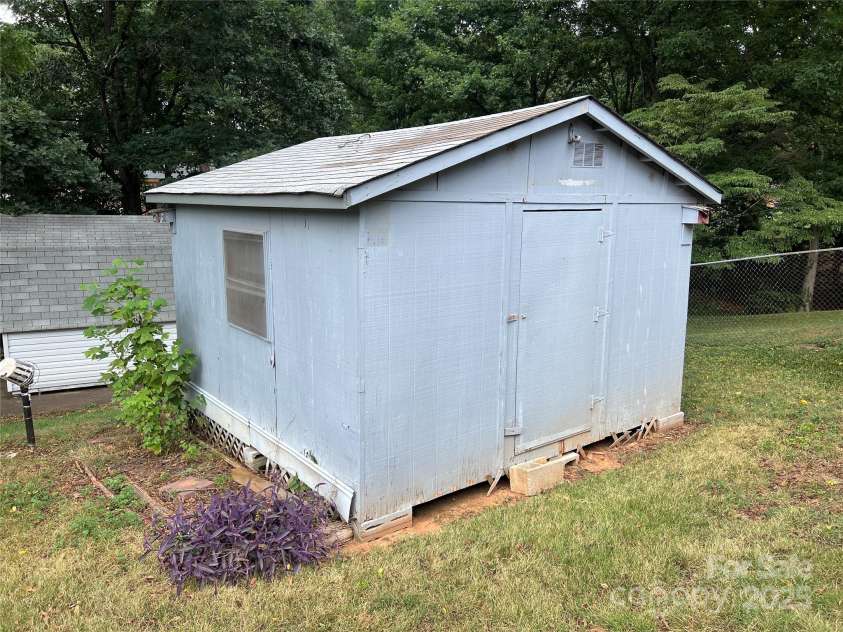 136 Haywood Terrace, Gastonia, NC 28056.  MLS# CAR4283548, YatesRealty ID 29505. 