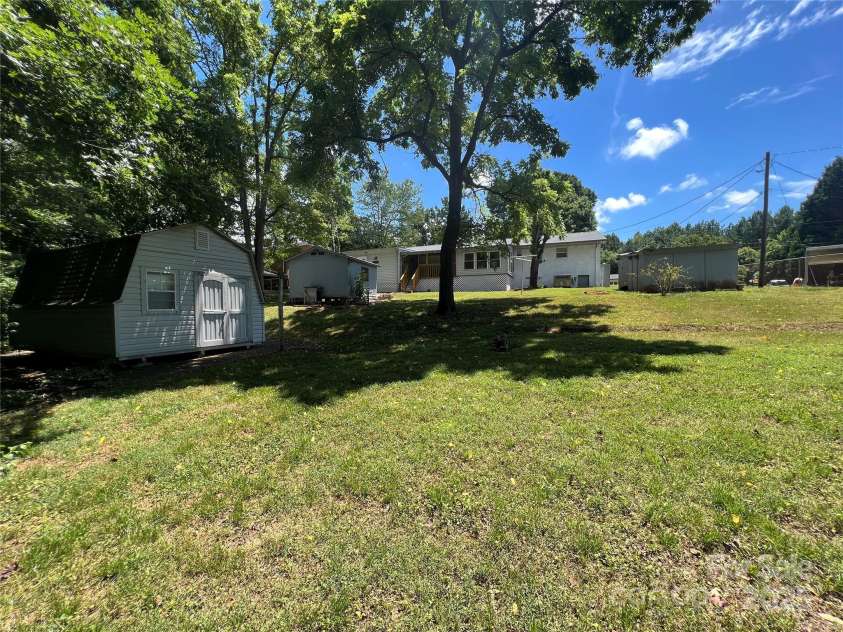 136 Haywood Terrace, Gastonia, NC 28056.  MLS# CAR4283548, YatesRealty ID 29505. 