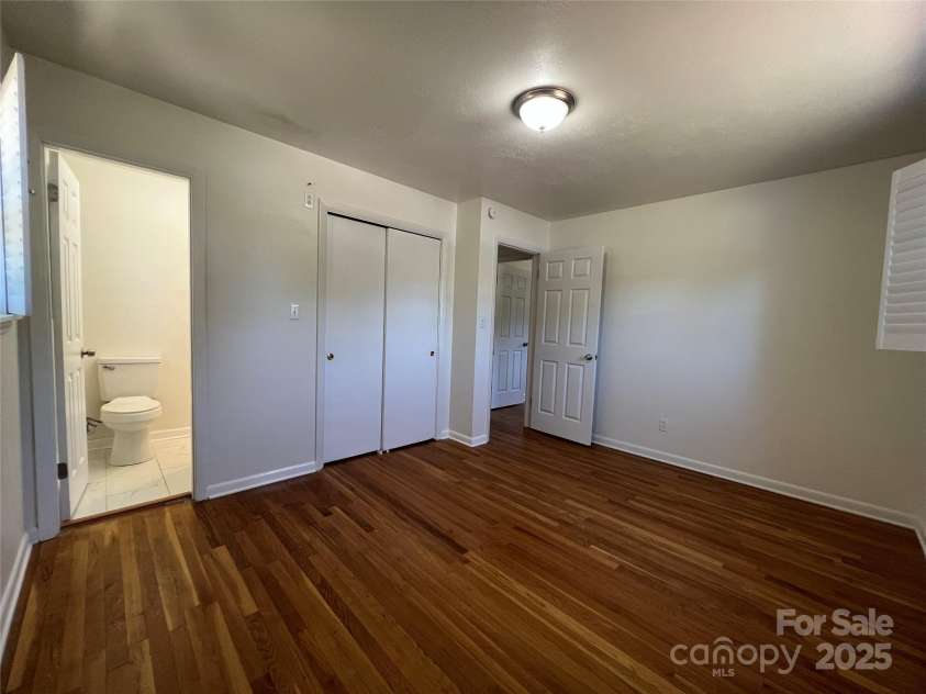 136 Haywood Terrace, Gastonia, NC 28056.  MLS# CAR4283548, YatesRealty ID 29505. 