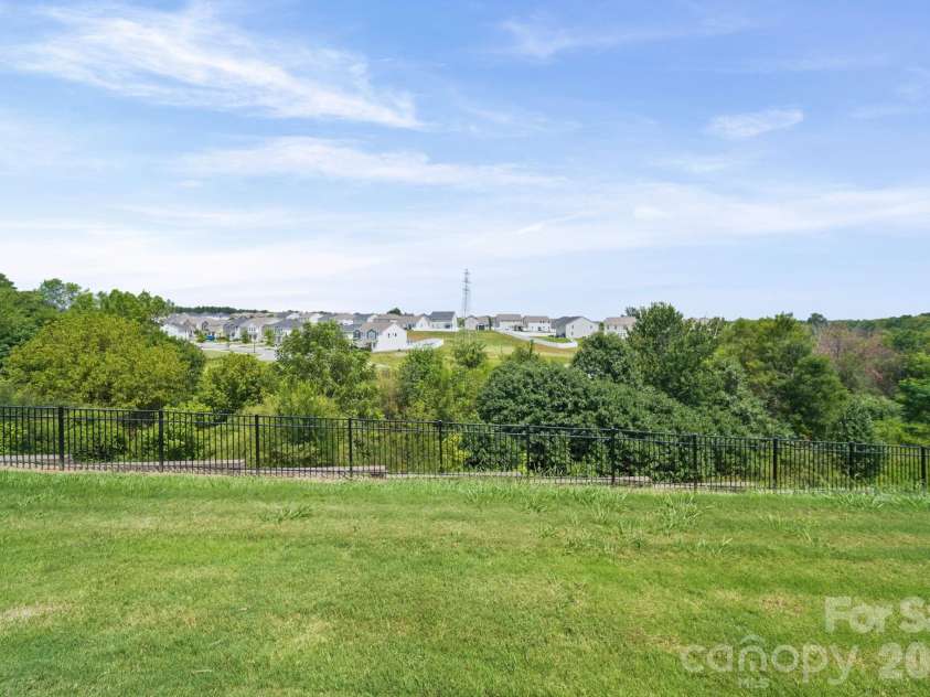 1211 Bigelow Street, Charlotte, NC 28269.  MLS# CAR4413102, YatesRealty ID 29509. 