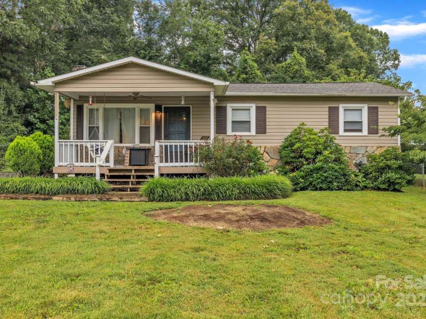 2729 Horseford Road, Lenoir, NC 28645.  MLS# CAR4287959, YatesRealty ID 29509. 