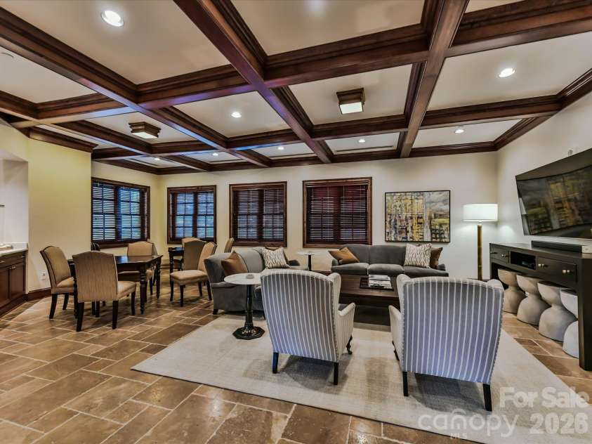 2823 Providence Road, Charlotte, NC 28211.  MLS# CAR4391488, YatesRealty ID 29510. 