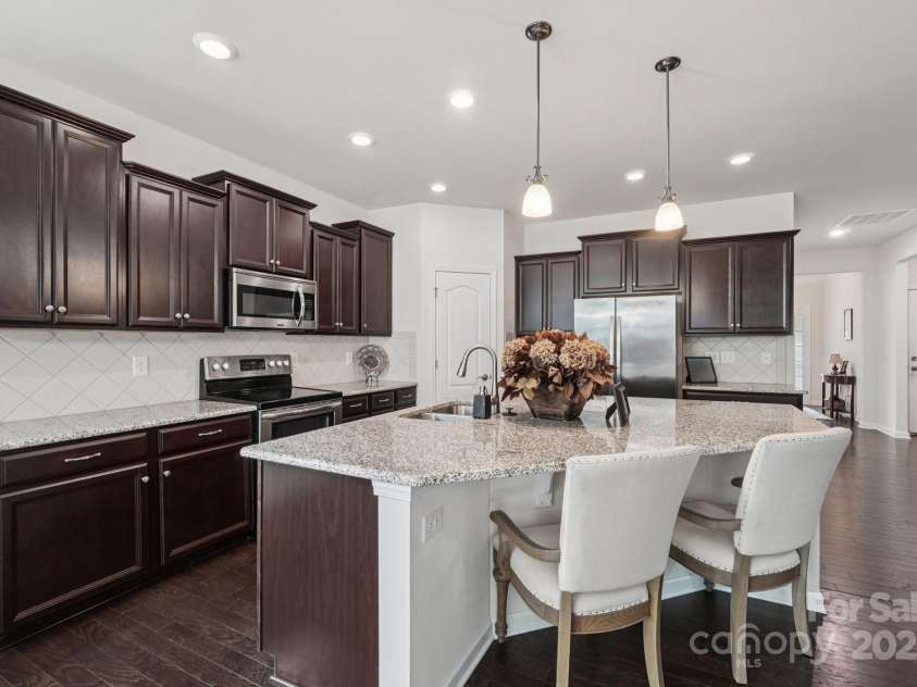 8058 Asher Chase Trail, Lancaster, SC 29720.  MLS# CAR4286352, YatesRealty ID 29510. 