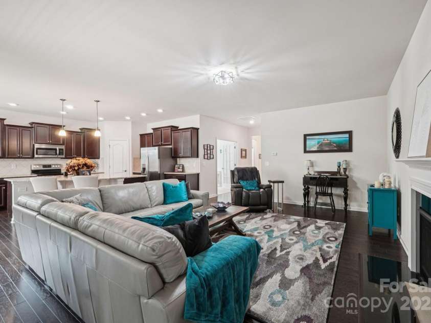 8058 Asher Chase Trail, Lancaster, SC 29720.  MLS# CAR4286352, YatesRealty ID 29510. 