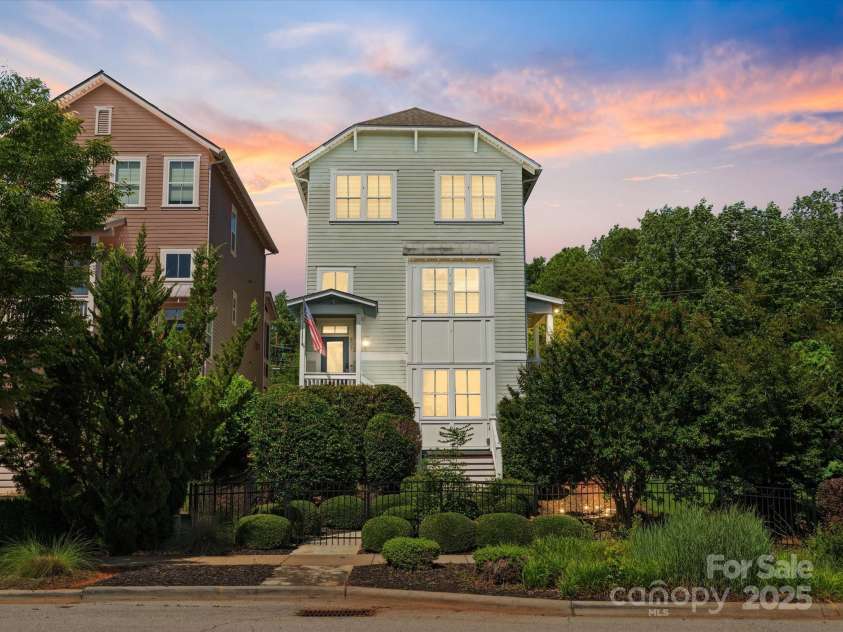 807 Herrons Ferry Road, Rock Hill, SC 29730.  MLS# CAR4263861, YatesRealty ID 29511. 