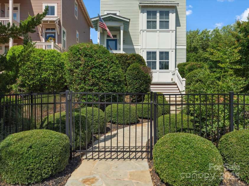 807 Herrons Ferry Road, Rock Hill, SC 29730.  MLS# CAR4263861, YatesRealty ID 29511. 