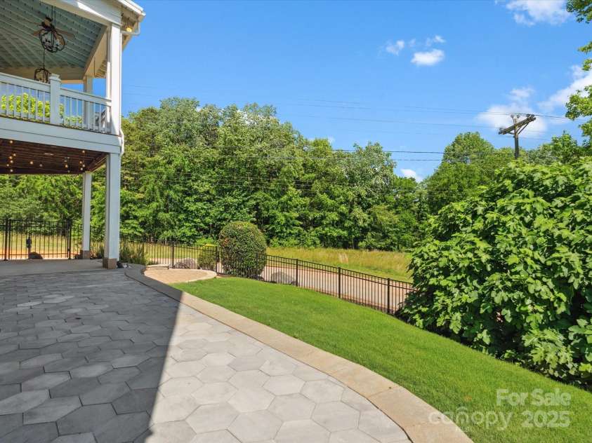 807 Herrons Ferry Road, Rock Hill, SC 29730.  MLS# CAR4263861, YatesRealty ID 29511. 