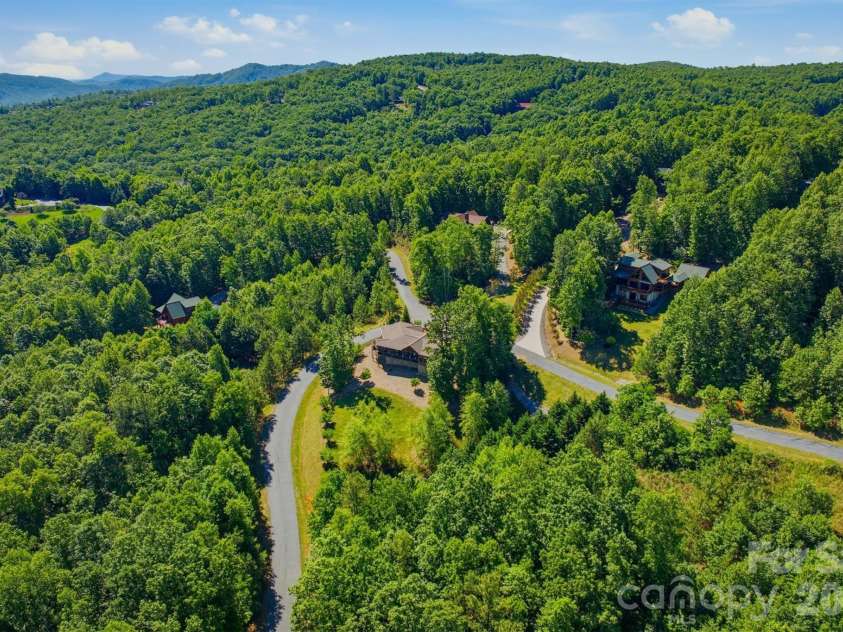 315 Lakeview Trail, Nebo, NC 28761.  MLS# CAR4391588, YatesRealty ID 29513. 