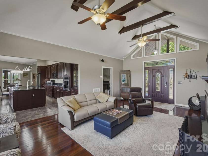 315 Lakeview Trail, Nebo, NC 28761.  MLS# CAR4391588, YatesRealty ID 29513. 