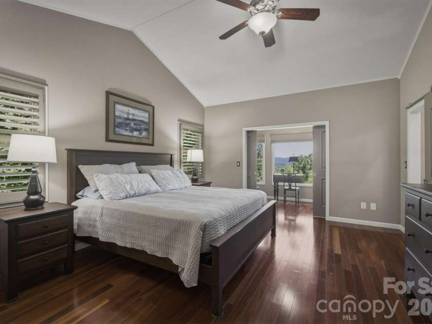 315 Lakeview Trail, Nebo, NC 28761.  MLS# CAR4391588, YatesRealty ID 29513. 