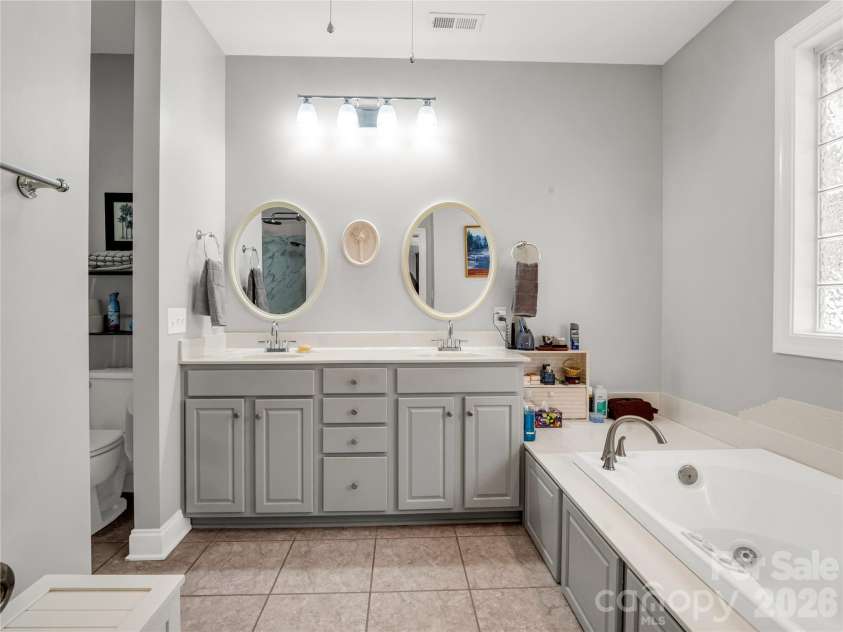 167 Green Meadows Drive, Forest City, NC 28043.  MLS# CAR4391190, YatesRealty ID 29514. 