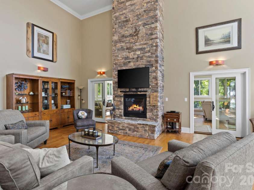 426 Eagle Ridge Road, Zirconia, NC 28790.  MLS# CAR4390931, YatesRealty ID 29515. 