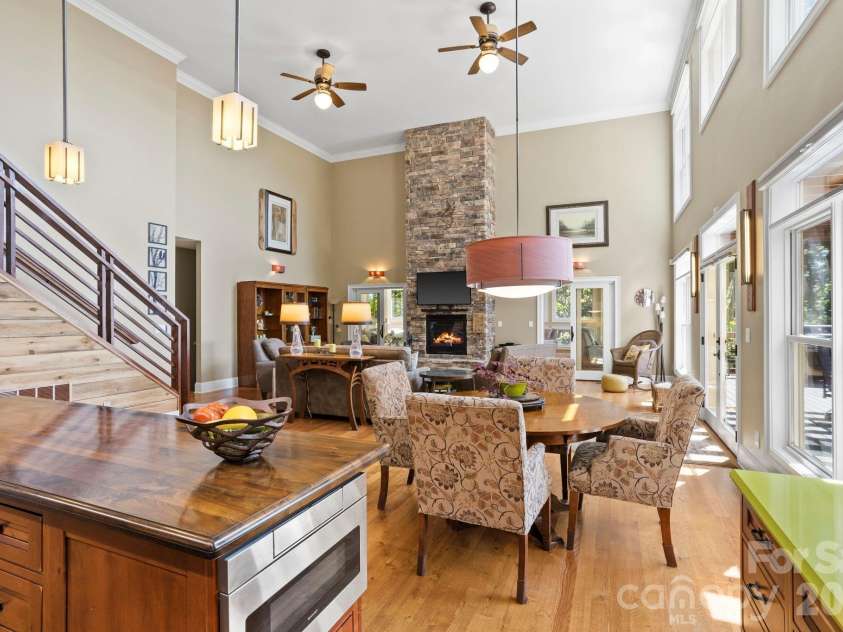426 Eagle Ridge Road, Zirconia, NC 28790.  MLS# CAR4390931, YatesRealty ID 29515. 