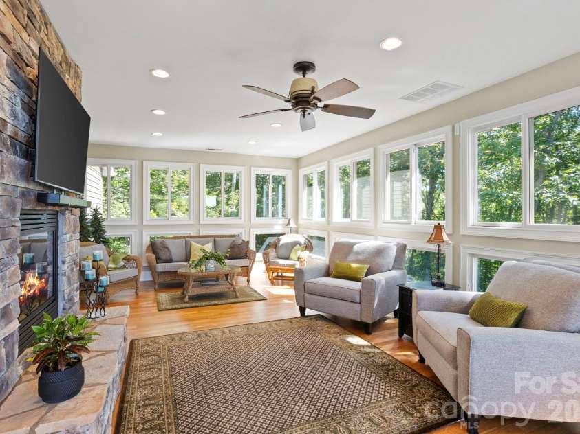 426 Eagle Ridge Road, Zirconia, NC 28790.  MLS# CAR4390931, YatesRealty ID 29515. 