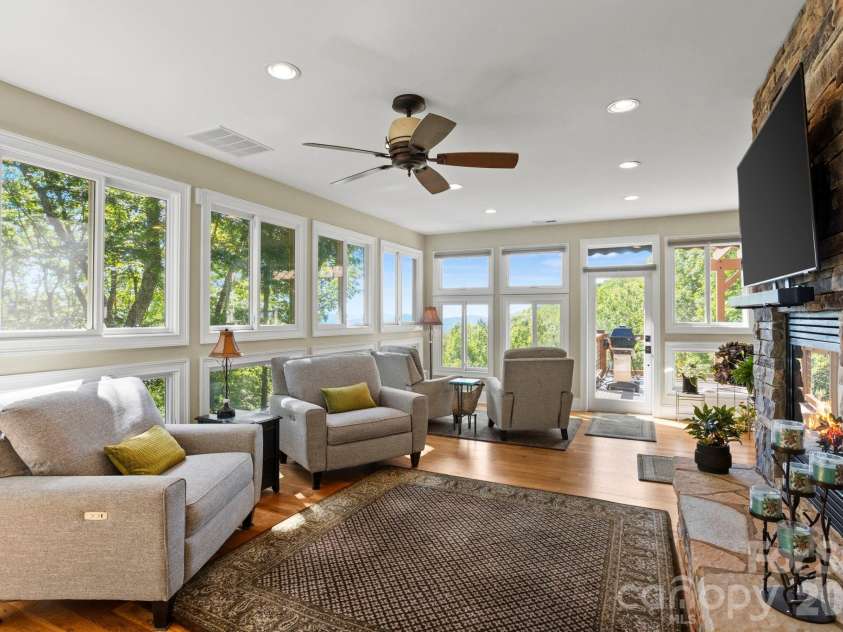 426 Eagle Ridge Road, Zirconia, NC 28790.  MLS# CAR4390931, YatesRealty ID 29515. 