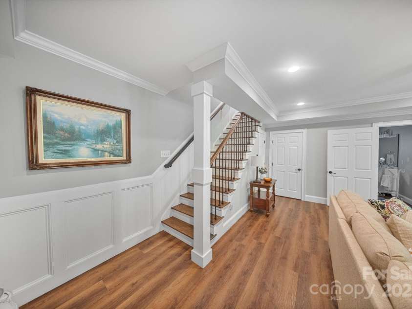 4660 Sugar Plum Lane, Davidson, NC 28036.  MLS# CAR4273062, YatesRealty ID 29516. Lower Level finished walk-out basement. Separate living area 