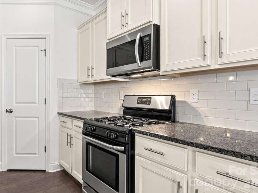2377 Seagull Drive, Denver, NC 28037.  MLS# CAR4388549, YatesRealty ID 29517. 