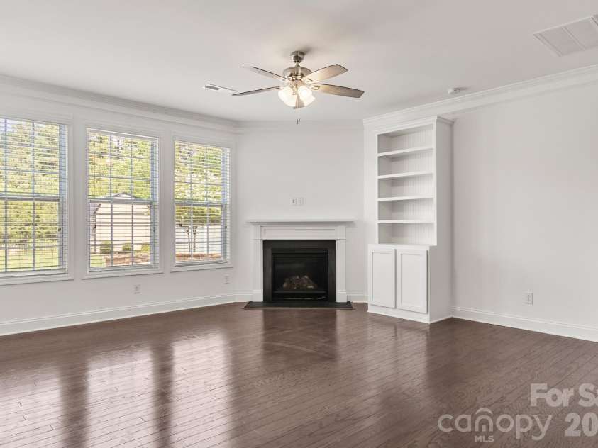 2377 Seagull Drive, Denver, NC 28037.  MLS# CAR4388549, YatesRealty ID 29517. 