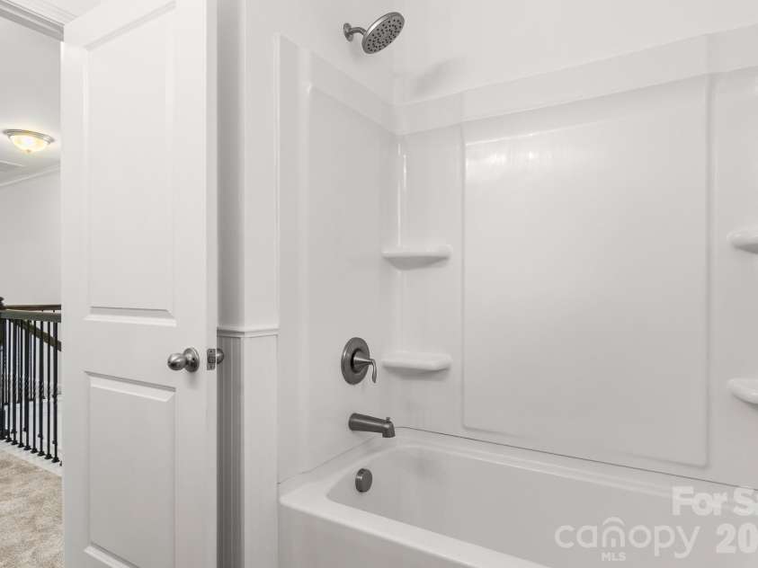 2377 Seagull Drive, Denver, NC 28037.  MLS# CAR4388549, YatesRealty ID 29517. 