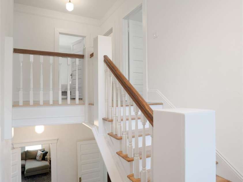600 Main Street, Brevard, NC 28712.  MLS# CAR4368394, YatesRealty ID 29519. 