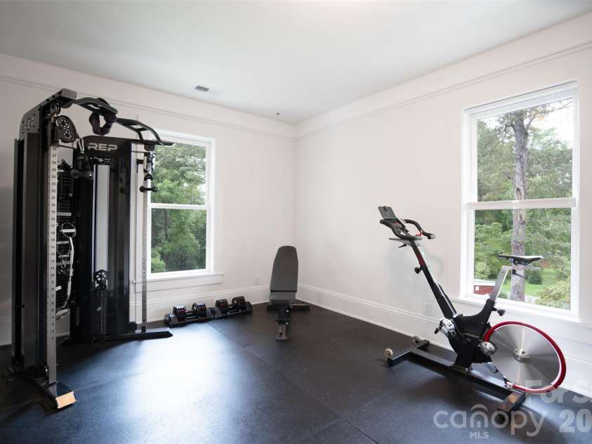 600 Main Street, Brevard, NC 28712.  MLS# CAR4368394, YatesRealty ID 29519. 