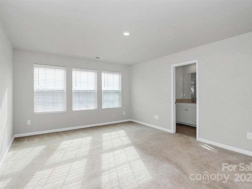 133 Morning Gap Parkway, Fort Mill, SC 29715.  MLS# CAR4208243, YatesRealty ID 2952. 