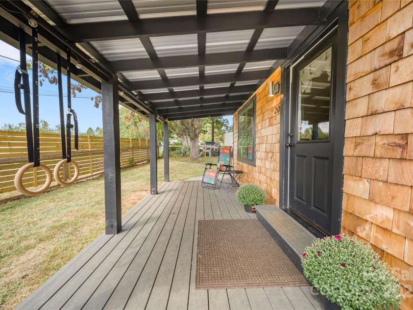 20 Indian Camp Branch Road, Weaverville, NC 28787.  MLS# CAR4303933, YatesRealty ID 2952. 