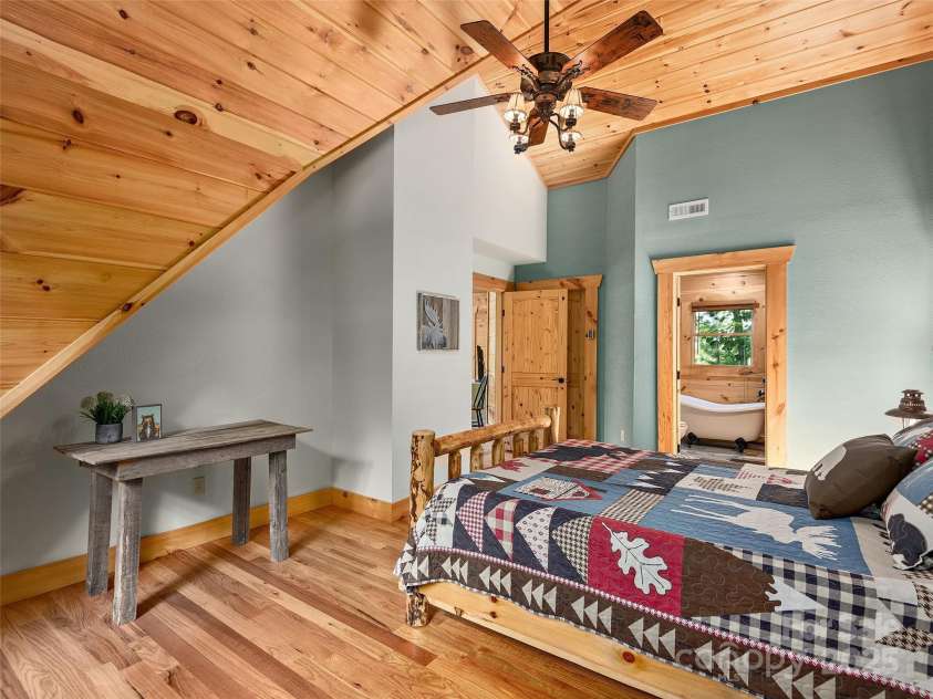 1208 Scenic Vista Drive, Nebo, NC 28761.  MLS# CAR4286631, YatesRealty ID 29521. 