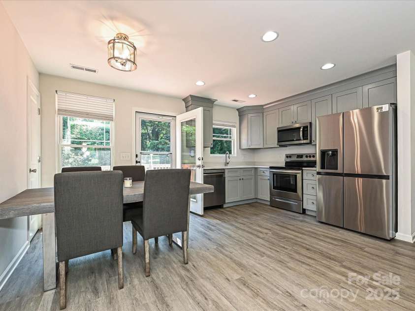 285 Hannah Avenue, Salisbury, NC 28147.  MLS# CAR4274337, YatesRealty ID 29523. 