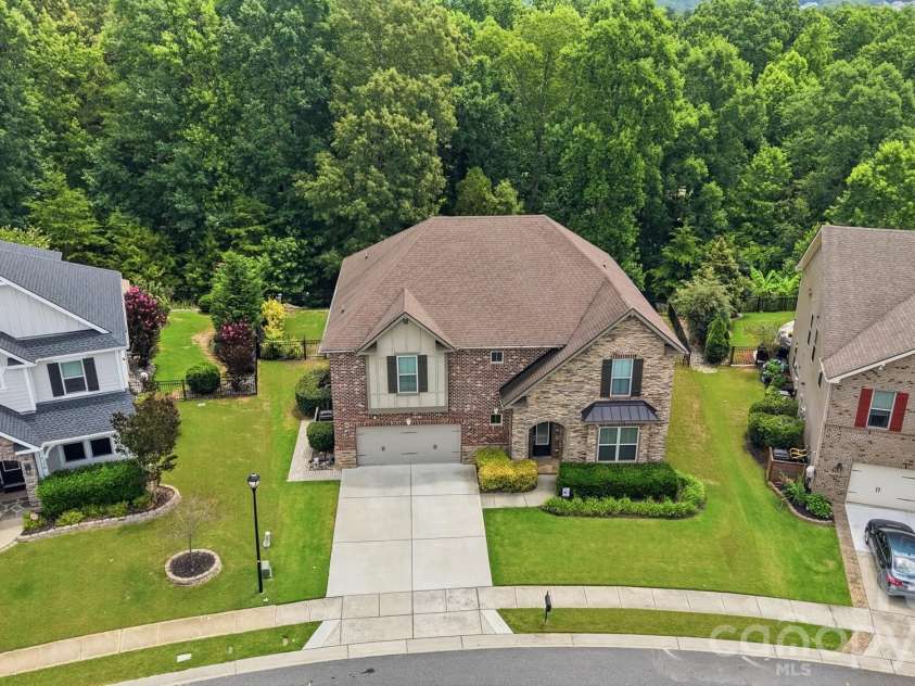 1385 Cilantro Court, Tega Cay, SC 29708.  MLS# CAR4391171, YatesRealty ID 29526. 