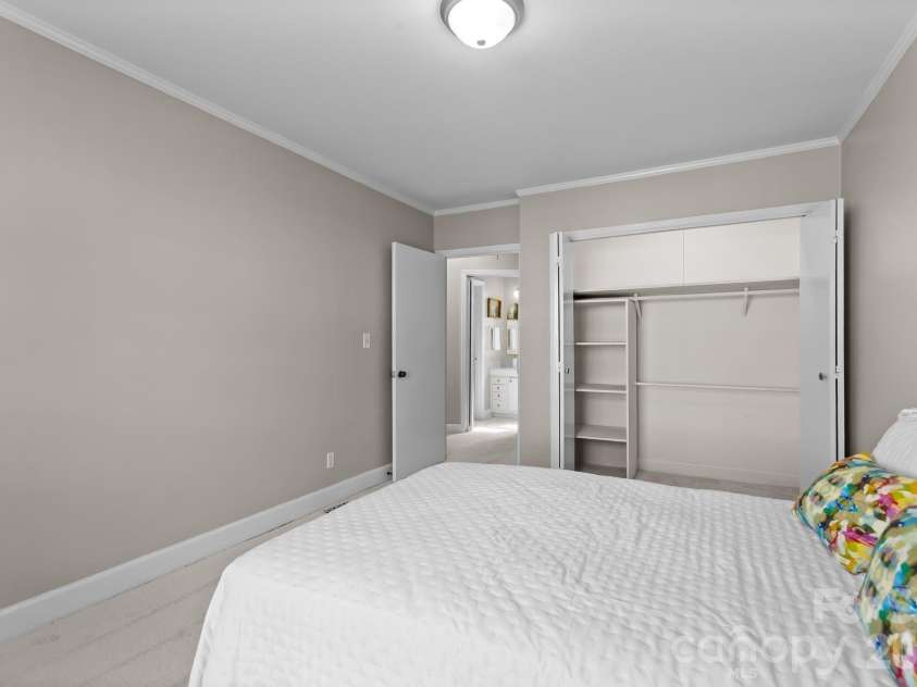 5941 Quail Hollow Road, Charlotte, NC 28210.  MLS# CAR4391742, YatesRealty ID 29529. Second Bedroom