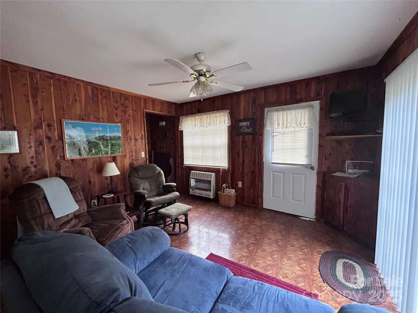 362 Melton Branch Road, Bakersville, NC 28705.  MLS# CAR4315469, YatesRealty ID 2953. 