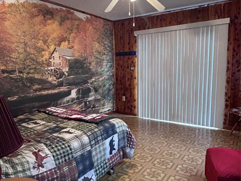 362 Melton Branch Road, Bakersville, NC 28705.  MLS# CAR4315469, YatesRealty ID 2953. 