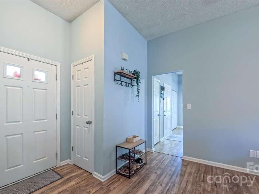 3693 Stonefield Street, Concord, NC 28027.  MLS# CAR4312117, YatesRealty ID 2953. Foyer 