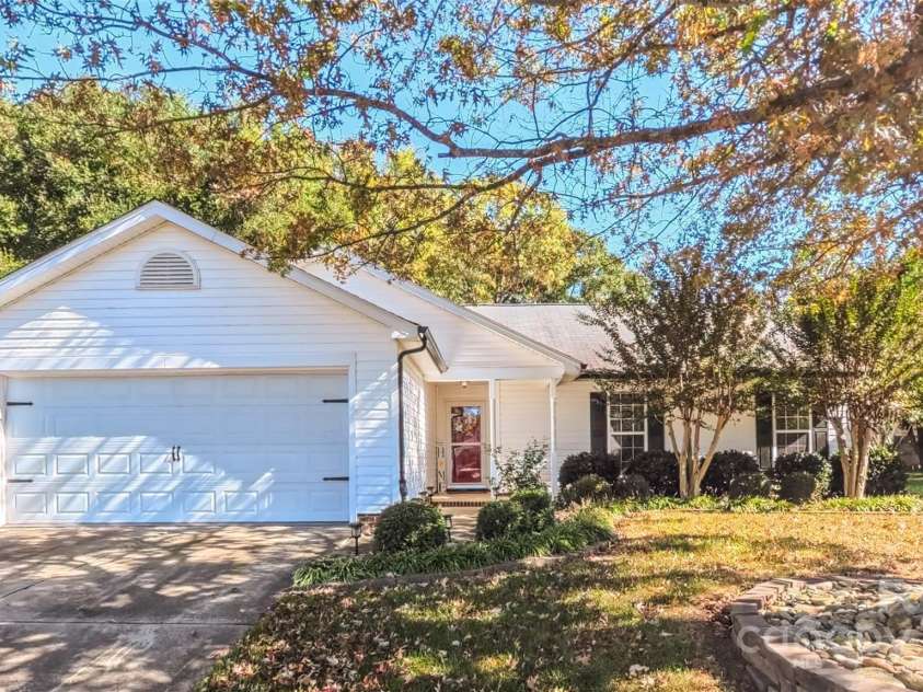 3693 Stonefield Street, Concord, NC 28027.  MLS# CAR4312117, YatesRealty ID 2953. Front of Home