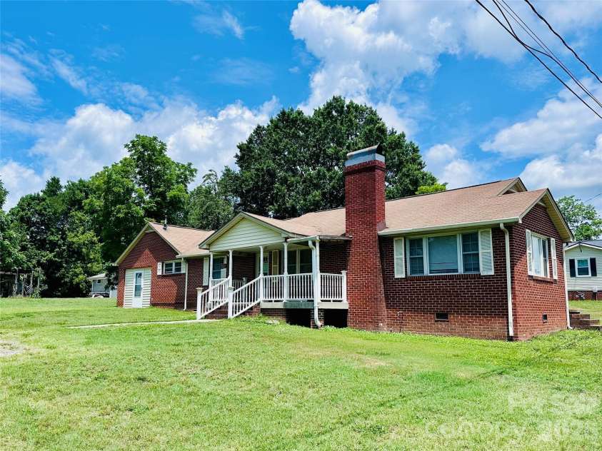 2150 Mary Street, China Grove, NC 28023.  MLS# CAR4391876, YatesRealty ID 29530. 