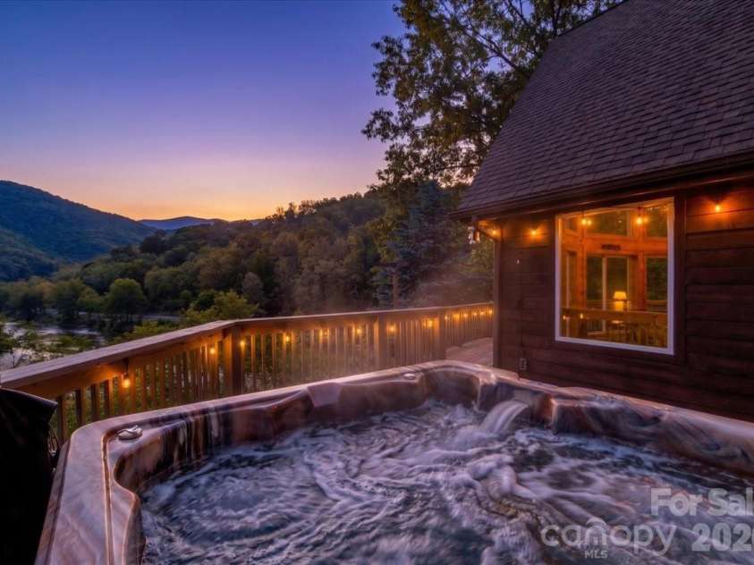 7714 State Highway 197 Highway, Green Mountain, NC 28740.  MLS# CAR4385570, YatesRealty ID 29531. 
