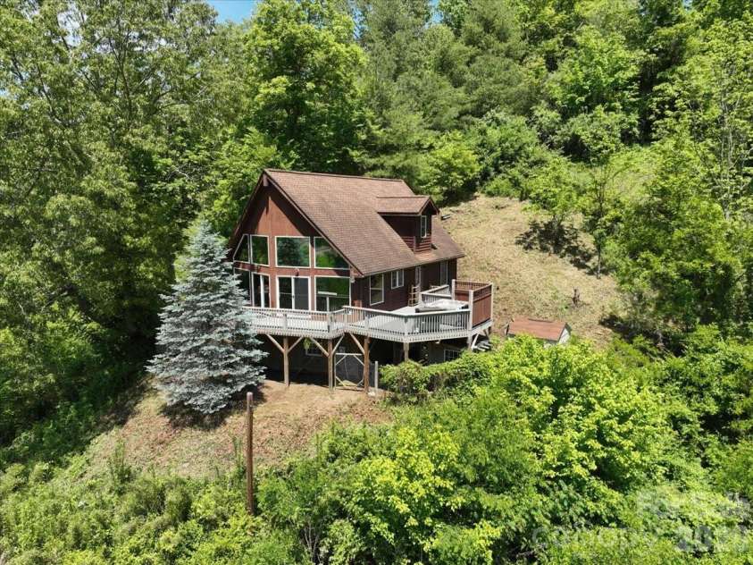 7714 State Highway 197 Highway, Green Mountain, NC 28740.  MLS# CAR4385570, YatesRealty ID 29531. 