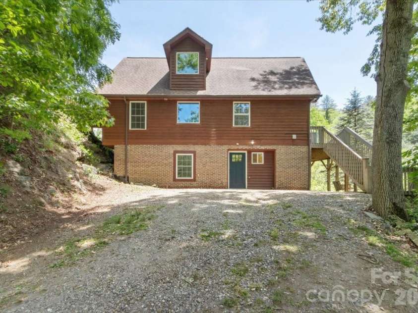 7714 State Highway 197 Highway, Green Mountain, NC 28740.  MLS# CAR4385570, YatesRealty ID 29531. 
