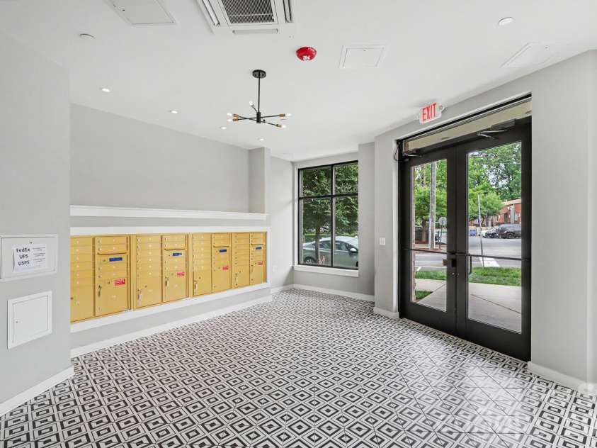 3630 N Davidson Street, Charlotte, NC 28205.  MLS# CAR4392003, YatesRealty ID 29532. 