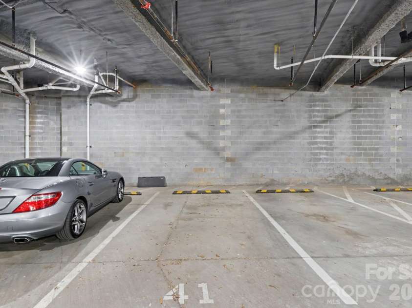 3630 N Davidson Street, Charlotte, NC 28205.  MLS# CAR4392003, YatesRealty ID 29532. 